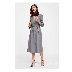 Zara Pleated Midi Belted Dress XS